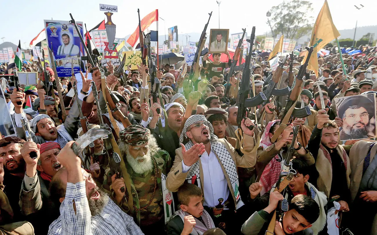 احتمال حمایت آمریکا از عملیات زمینی متحدان امارات در یمن؛ الحدیده هدف اصلی