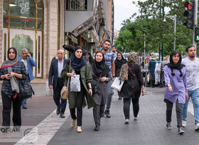 مصرف در تنگنای نااطمینانی؛ دولت کار خودش را می‌کند