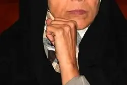 بازگشت فائزه به سیاست رسمی؛دکان یا سازمان زنان