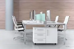 خرید انواع میز و صندلی اداری شیک در تهران