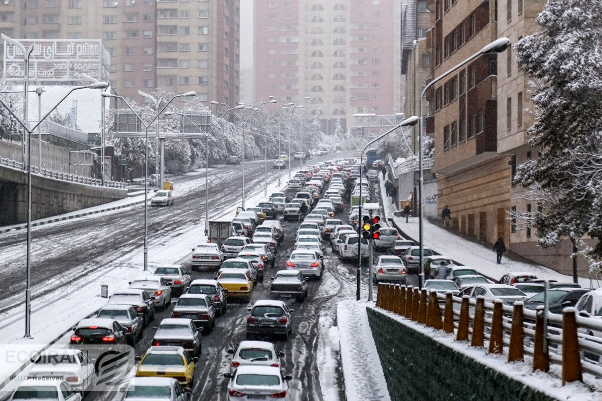 محدودیت‌های ترافیکی و بارش برف در ۲۴ استان کشور