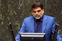 نماینده مجلس: دیروز یک جلسه بی‌نتیجهِ بی‌خودی گذاشتیم تصمیمی هم گرفته نشد و دو هزار تومان رفت روی دلار