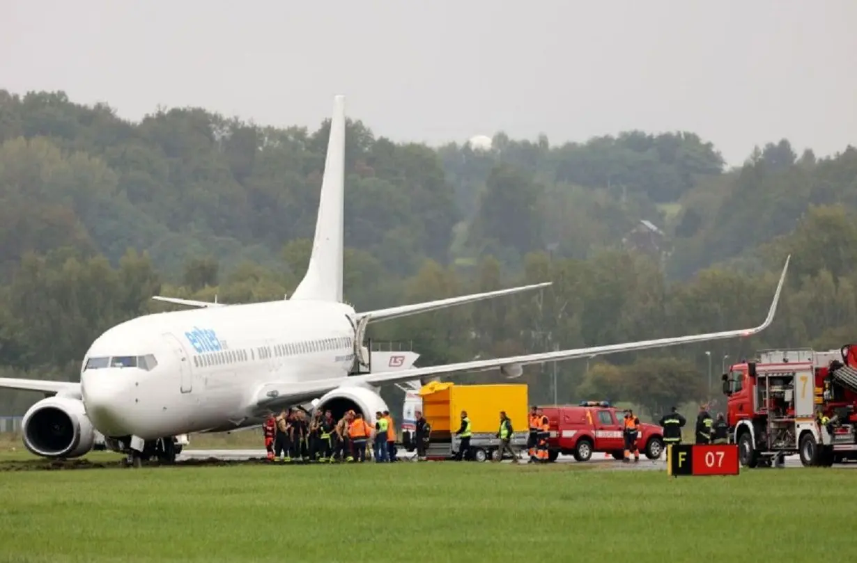 سانحه هوایی، فرودگاه بین‌المللی لهستان را به تعطیلی کشاند