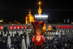 ببینید| درگیری شدید و عجیب دو هیئت عزاداری در مشهد؛ دوطرف چوب‌ها را به طرف هم پرتاب کردند