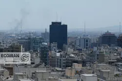 تهرانی‌ها امسال یک ماه بیشتر هوای آلوده تنفس کردند