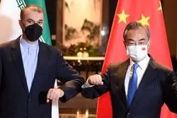 گفتگوی تلفنی وزرای خارجه ایران و چین در آستانه نشست بلوک غیرغربی/ تهران عضو بریکس می‌شود؟