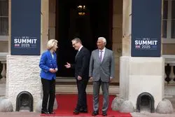 بیانیه مشترک اتحادیه اروپا و بریتانیا: به حل‌وفصل دیپلماتیک پرونده هسته‌ای ایران متعهدیم