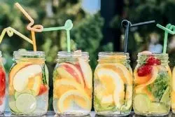 6 نوشیدنی که برای کاهش وزن مناسب هستند