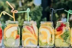 6 نوشیدنی که برای کاهش وزن مناسب هستند