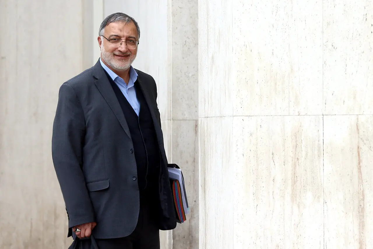 ساختمان 153 بهار تخریب می شود ؟