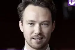 ادعای نیویورک‌تایمز: یک مقام اتحادیه اروپا بیش از 500 روز در ایران زندانی است!