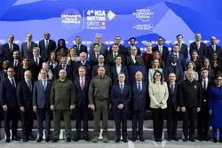 برگزاری نشست صلح اوکراین در مجمع داوس/ غربی‌ها از چین خواستند به جنگ روسیه پایان دهد