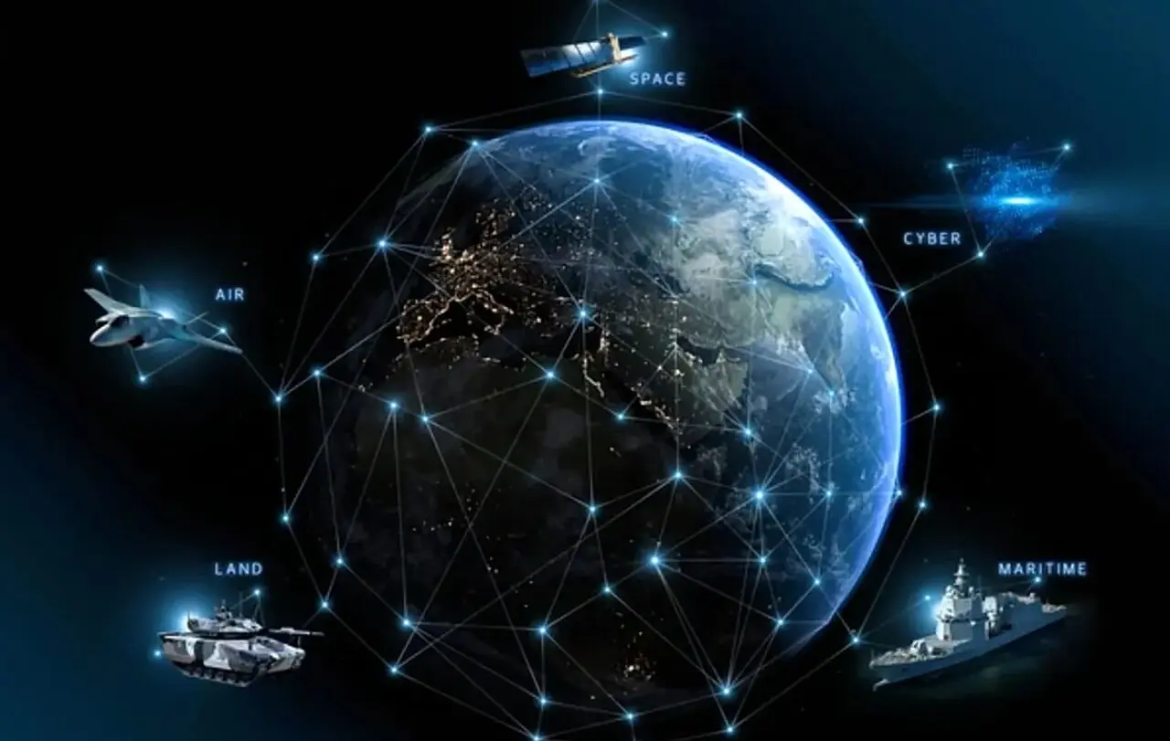 ایتالیا از سپر دفاعی موشکی و پهپادی خود رونمایی کرد