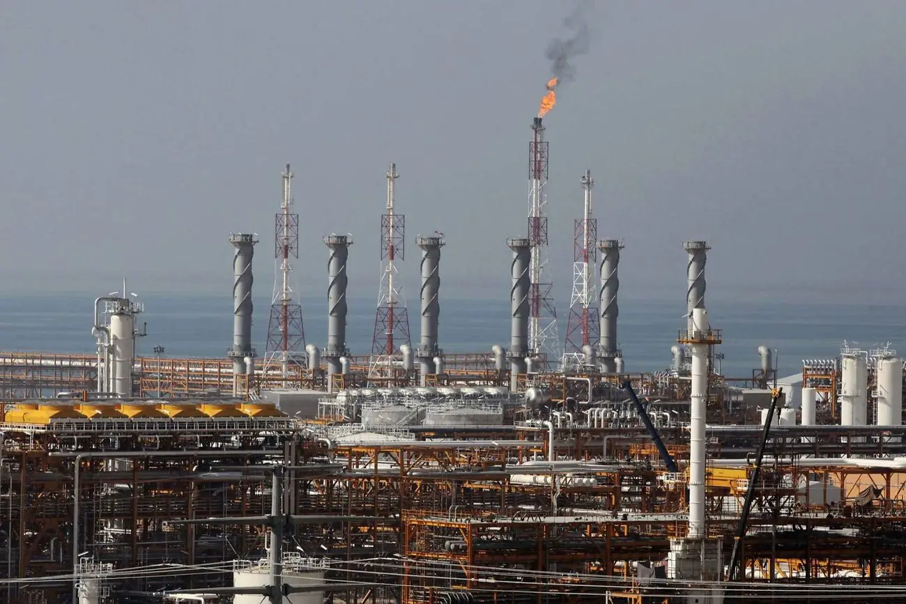 تحلیل بنیادی سهام شبریز / سود پالایش نفت تبریز دو و نیم برابر شد