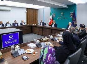 تأکید پزشکیان بر مداخله و نظارت بر تولیدات فرهنگی و بازار کتاب