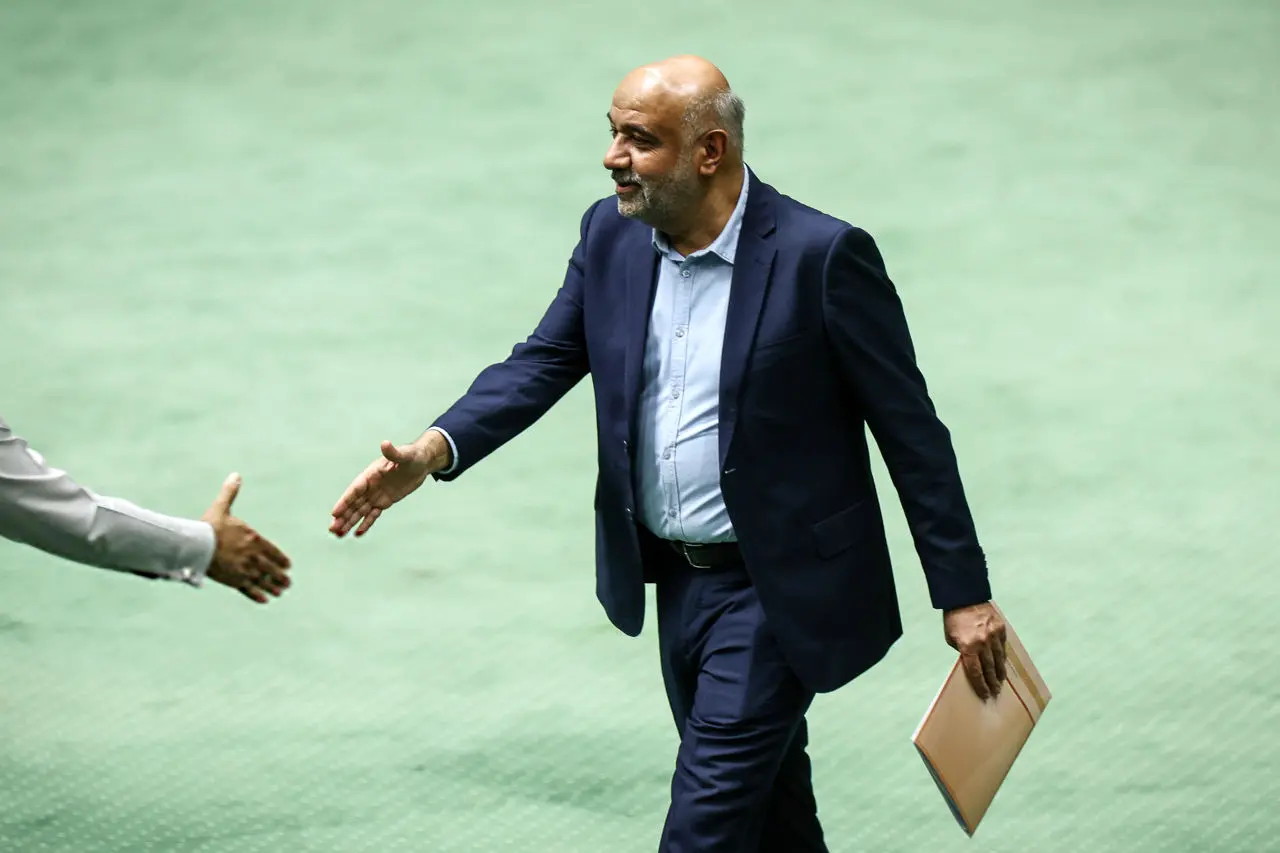 میدری بار دیگر در کانون پرسش‌های مجلس؛ طرح 2 سوال از وزیر کار اعلام وصول شد