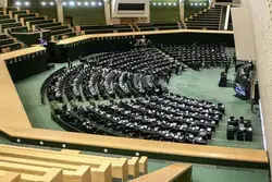 روزنامه جمهوری اسلامی: اصحاب فرعیات می‌خواهند آنچه دشمن نتوانست نابود کند، فرو بپاشند