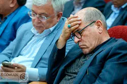 رئیس اتاق بازرگانی تهران: تحریم کمر  اقتصاد را شکست