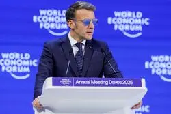  ماکرون با نتانیاهو و مقامات لبنان تلفنی گفت و گو کرد/ موضوع گفت و گو چه بود؟