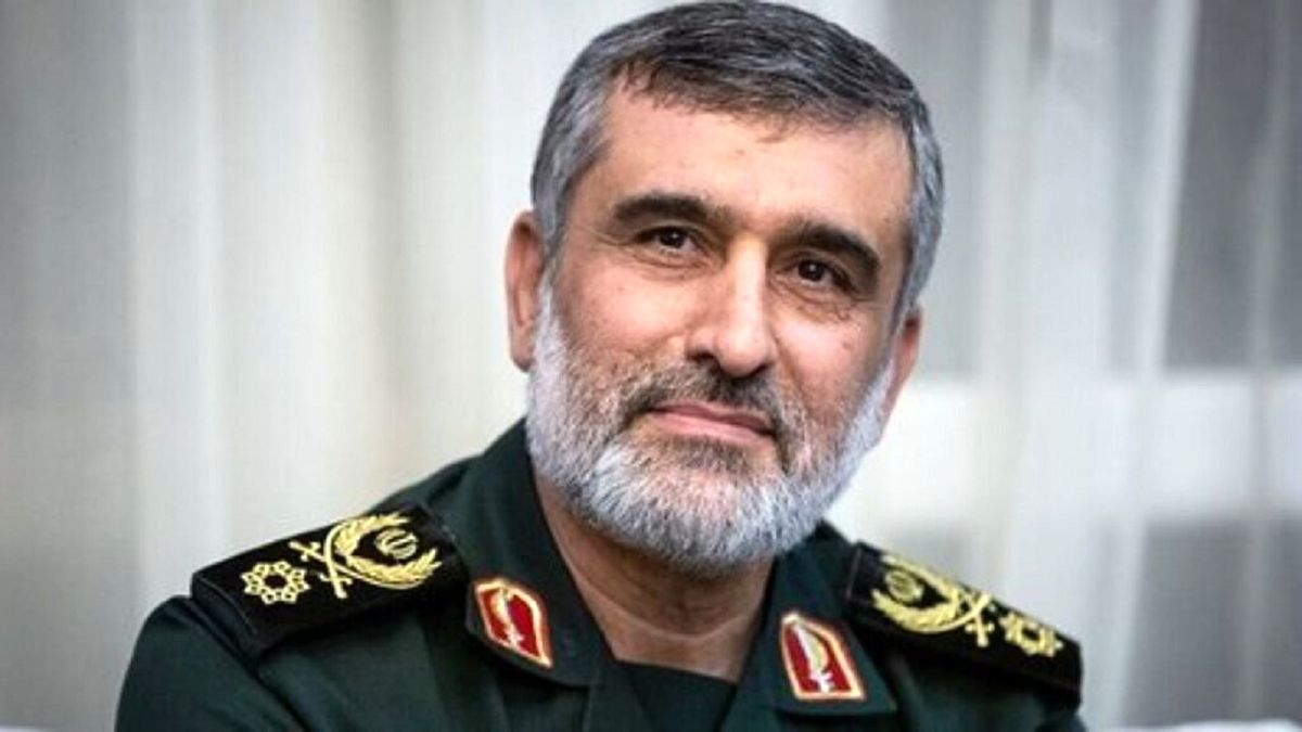 رهبر انقلاب نام سردار امیرعلی حاجی‌زاده را تغییر دادند