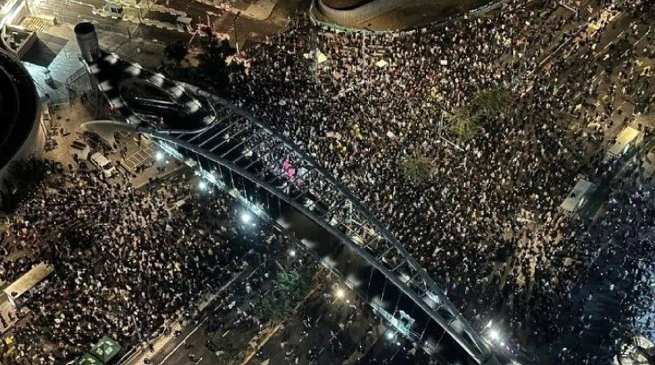 هاآرتص: ۲.۵ میلیون اسرائیلی علیه «نتانیاهو» به خیابان‌ها ریختند