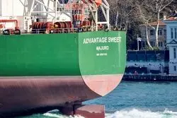 نفت‌کش توقیف شده توسط ایران در سواحل امارات پهلو گرفت