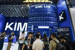 آزمون تازه برای غول‌های هوش مصنوعی؛ مدل چینی Kimi K3 وال‌استریت را لرزاند