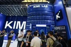 آزمون تازه برای غول‌های هوش مصنوعی؛ مدل چینی Kimi K3 وال‌استریت را لرزاند