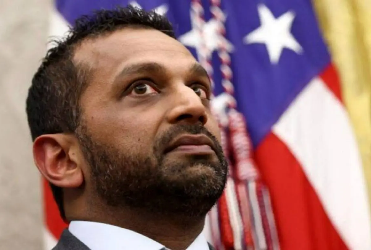 سفر محرمانه رئیس اف‌بی‌آی به پکن/ پای صادرات مواد مخدر به آمریکا در میان است؟