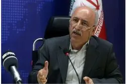 یک اقتصاددان: اوضاع به حدی خراب شده که هیچ‌کس نمی‌تواند کاری انجام دهد | نمایندگانی که با فحاشی مدعی بودند آمریکا تاثیری در اقتصاد ما ندارد اکنون چه می کنند؟
