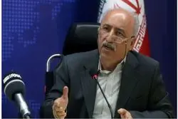 یک اقتصاددان: اوضاع به حدی خراب شده که هیچ‌کس نمی‌تواند کاری انجام دهد | نمایندگانی که با فحاشی مدعی بودند آمریکا تاثیری در اقتصاد ما ندارد اکنون چه می کنند؟
