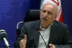 یک اقتصاددان: اوضاع به حدی خراب شده که هیچ‌کس نمی‌تواند کاری انجام دهد | نمایندگانی که با فحاشی مدعی بودند آمریکا تاثیری در اقتصاد ما ندارد اکنون چه می کنند؟
