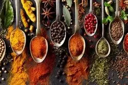 5  ادویه اصلی که برای شروع آشپزی به آنها احتیاج دارید