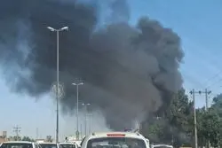 آتش‌سوزی در انبار ۴ هزار متری کارخانه موتورسیکلت مشهد