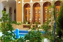 با امکانات هتل‌های ارزان یزد قبل از رزرو آشنا شوید