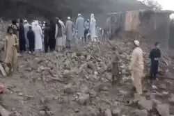 کشته شدن 24 نفر در انفجار انبار بمب در پاکستان