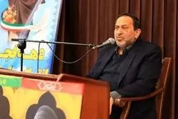 مشاور سپاه پاسداران:  آمریکا به دو دلیل وارد حمله نظامی نخواهد شد/بزرگ‌ترین بیزینس‌های دنیا در دبی امارات است، اگر یک موشک بخورد و امنیت نباشد تمام کاسبی‌ها تعطیل می‌شود
