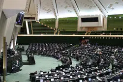 بررسی گزارش تفریغ بودجه 1402 در مجلس/ روایت نماینده مجلس از تخلف 450 هزار میلیاردی