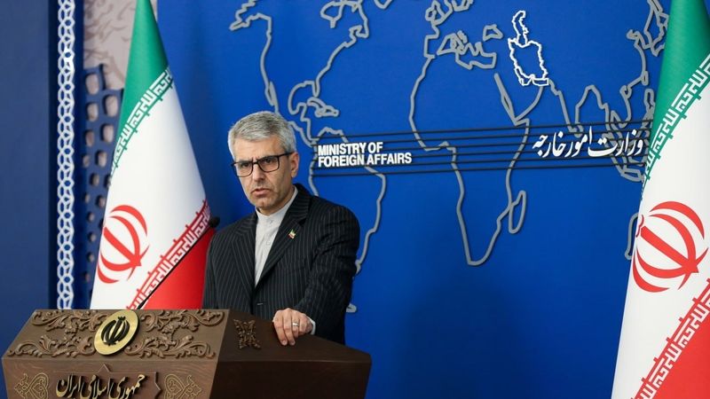 بقایی: هیچ تفاهمی بدون خاتمه تحریم‌ها صورت نمی‌گیرد/ در حال بررسی ادامه مذاکرات هستیم