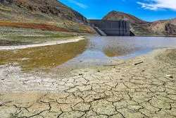 هشدار وزارت نیرو درباره کاهش شدید ذخایر سدهای تهران و تبریز