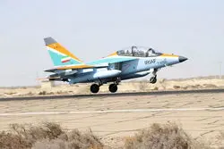 رونمایی‌ از جنگنده «یاک ۱۳۰» در رزمایش مشترک ذوالفقار