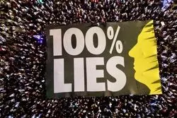 پاریس آستین‌ها را برای مداخله نظامی بالا می‌زند/ کودتاچیان دست به دامن پریگوژین شدند