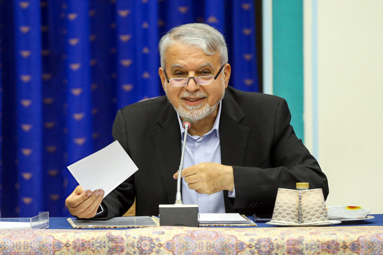 سفرصالحی امیری به واتیکان برای شرکت در مراسم تحلیف پاپ جدید