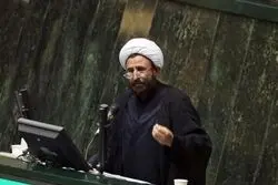 رئیس دفتر سابق مصباح یزدی: آمریکا اگر غرامت را نخواهد نقدی بدهد، می‌تواند قسطی هم پرداخت کند/ تیم مذاکره‌کننده ایران بر خلاف سیاست اعلام‌شده عمل کرد