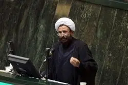 رئیس دفتر سابق مصباح یزدی: آمریکا اگر غرامت را نخواهد نقدی بدهد، می‌تواند قسطی هم پرداخت کند/ تیم مذاکره‌کننده ایران بر خلاف سیاست اعلام‌شده عمل کرد
