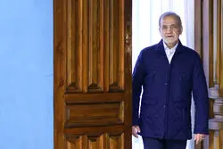 بازدید سرزده پزشکیان  از ستاد پلیس راهور تهران بزرگ