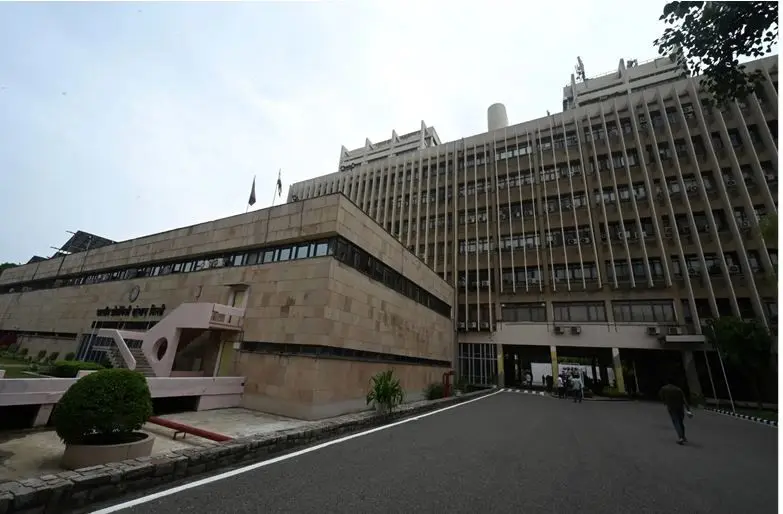 طلوع فرصت‌های فناوری در هند؛ دانشجویان IIT به جای آمریکا در کشور می‌مانند