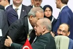 پاسخ به عکس جنجالی: خوش‌وبش ساده رئیس‌جمهور با اردوغان بود