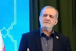 پزشکیان درباره رهبری چه گفت؟/ اگر رهبری دستور می‌دادند مذاکره نشود...