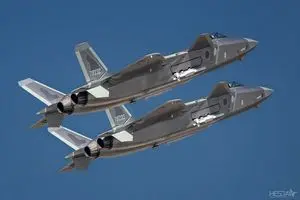 شکارچی تازه ناوهای آمریکا/ چین برگ برنده هوایی خود را رو کرد